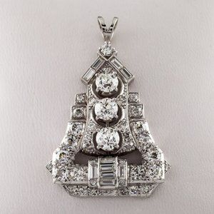 4.75 carat Diamond Colorless / VS Clarity Pagoda Platinum Drop Pendant